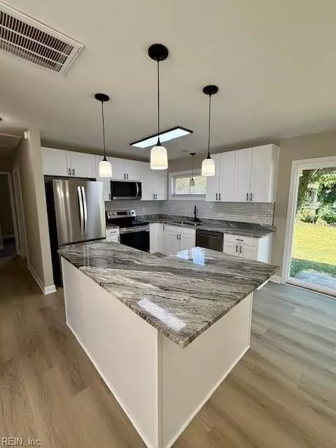 Kitchen - 1829 Womack Dr, Hampton, VA 23663 photo 2 of 4