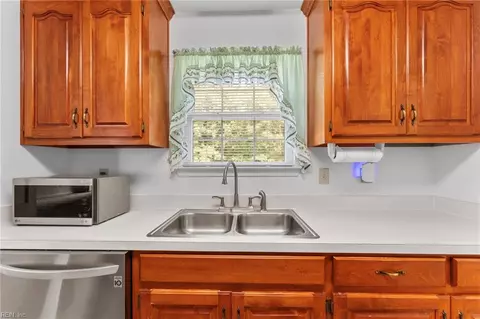 9247 Marlfield Rd, Gloucester, VA 23061 photo 23