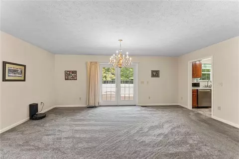 9247 Marlfield Rd, Gloucester, VA 23061 photo 17