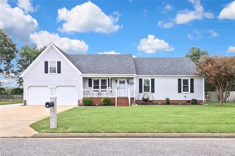 151 Downing Dr, Chesapeake, VA 23322