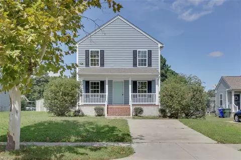 898 Lake Kennedy Dr, Suffolk, VA 23434