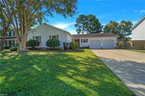 745 Casual Ct, Virginia Beach, VA 23454