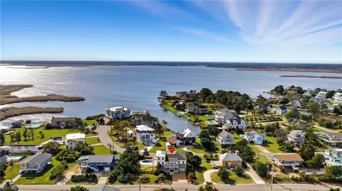 3229 Sandpiper Rd, Virginia Beach, VA 23456