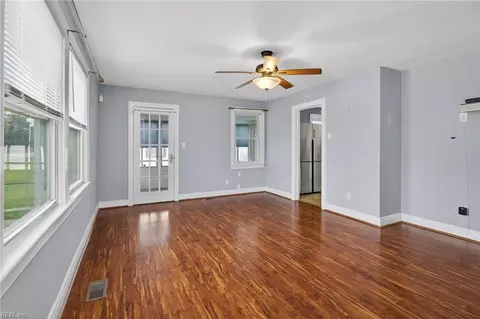 4204 Kecoughtan Rd, Hampton, VA 23669