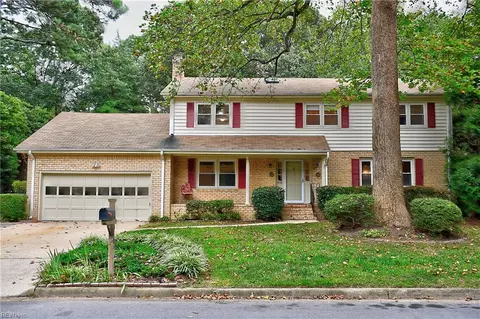 816 Sheraton Dr, Virginia Beach, VA 23452