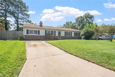 1652 Ashton Dr, Virginia Beach, VA 23464