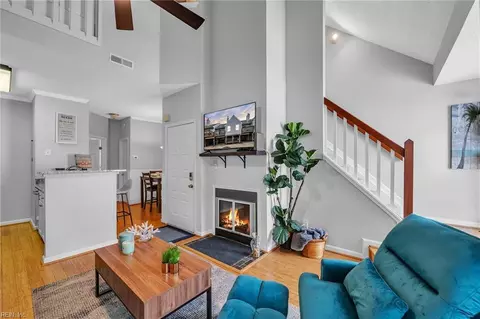 865 Little Bay Ave #5, Norfolk, VA 23503