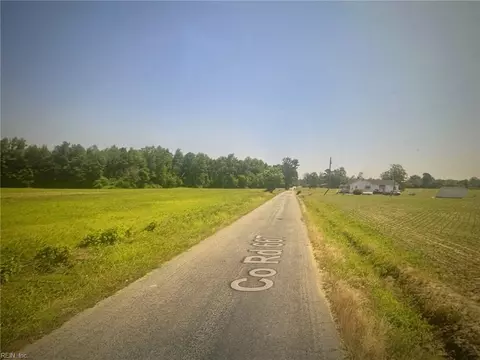7821 Gates Rd, Suffolk, VA 23437