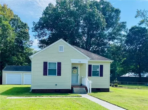 638 Decatur St, Newport News, VA 23605