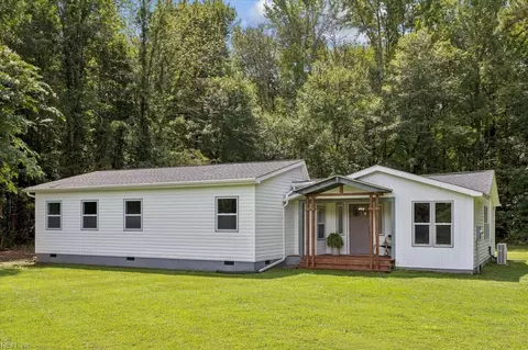 8418 Back Creek Rd, Gloucester, VA 23061
