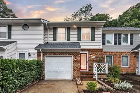 914 Wildwood Square Ct, Virginia Beach, VA 23454