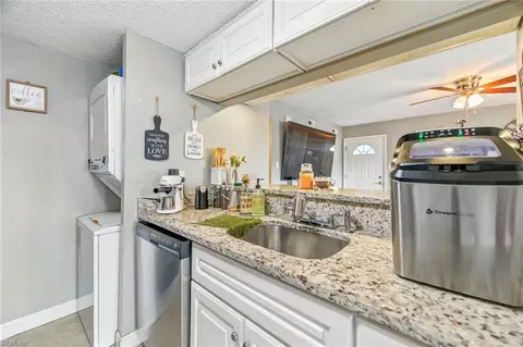3501 Markham Ct, Virginia Beach, VA 23453