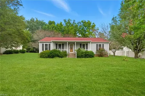 6703 Magnolia Dr, Gloucester, VA 23061