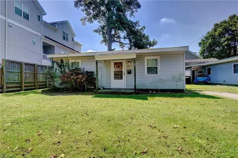4517 Lee Ave, Virginia Beach, VA 23455