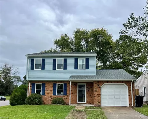 5168 Edon Hall Ln, Virginia Beach, VA 23464