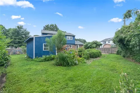 Exterior - 106 Cardinal Dr, Hampton, VA 23664 photo 7 of 13