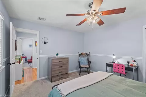 Bedroom - 106 Cardinal Dr, Hampton, VA 23664 photo 5 of 7