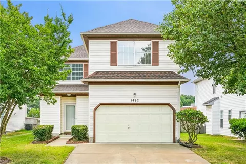1492 Berkshire Dr, Newport News, VA 23602