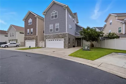 2708 Ada Arch Arch, Virginia Beach, VA 23456