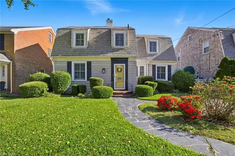 6146 Eastwood Ter, Norfolk, VA 23508