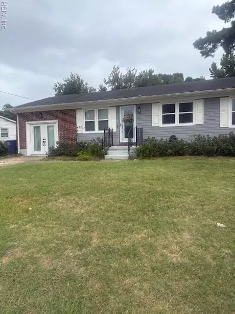 1103 Warfield Dr, Portsmouth, VA 23701