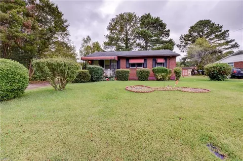 1005 Liston Ln, Portsmouth, VA 23701