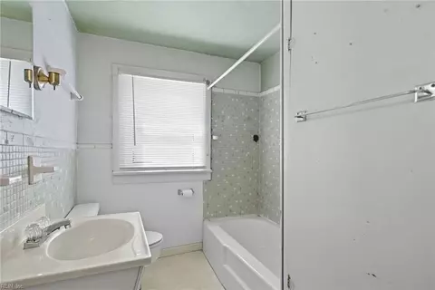 632 Brook Ave, Suffolk, VA 23434 photo 19