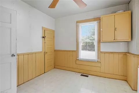 632 Brook Ave, Suffolk, VA 23434 photo 11