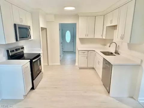 1808 Allaben Ct, Virginia Beach, VA 23453