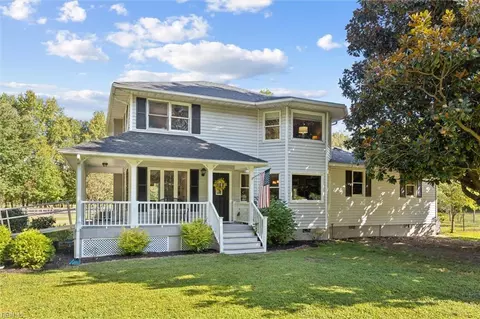 1265 Bluff Point Rd, Kilmarnock, VA 22482