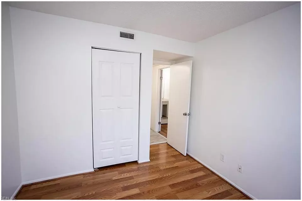 Bedroom - 5624 Summit Arch Arch, Virginia Beach, VA 23462 photo 1 of 2