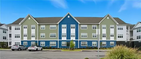 1736 Vankar Dr #306, Virginia Beach, VA 23456