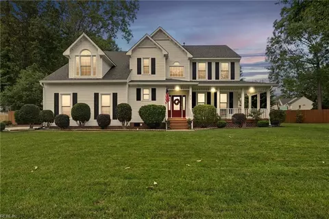 612 Blackthorne Ct, Chesapeake, VA 23322
