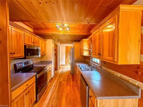 Kitchen - 9161 Whispering Pines Trl, Windsor, VA 23487 photo 1 of 1