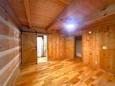 Bedroom - 9161 Whispering Pines Trl, Windsor, VA 23487 photo 3 of 9