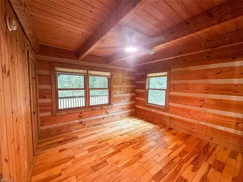 Bedroom - 9161 Whispering Pines Trl, Windsor, VA 23487 photo 2 of 9