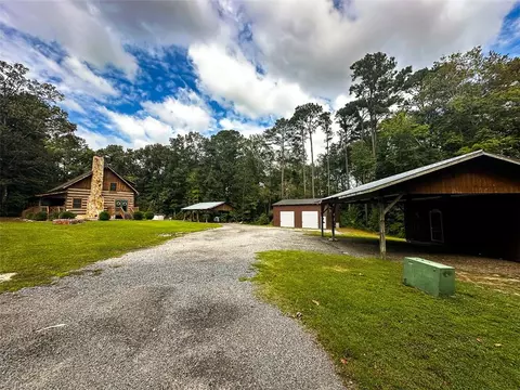 Exterior - 9161 Whispering Pines Trl, Windsor, VA 23487 photo 13 of 14