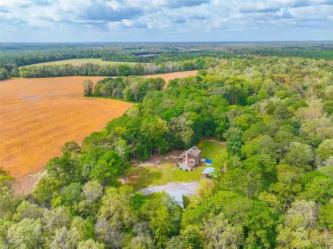 View/Area - 9161 Whispering Pines Trl, Windsor, VA 23487 photo 3 of 5