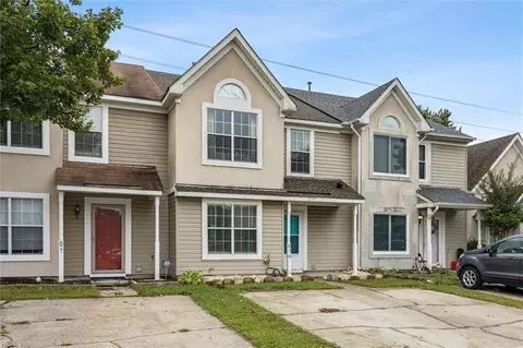 879 Old Clubhouse Rd, Virginia Beach, VA 23453