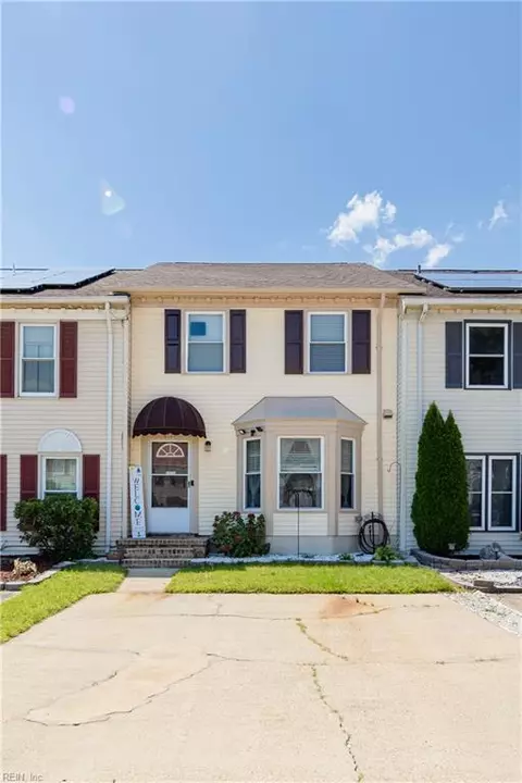 4707 Woods Edge Rd, Virginia Beach, VA 23462
