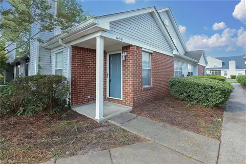 1439 Orchard Grove Dr, Chesapeake, VA 23320