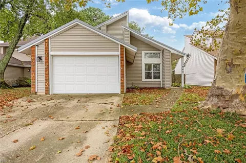 945 Lord Dunmore Dr, Virginia Beach, VA 23464