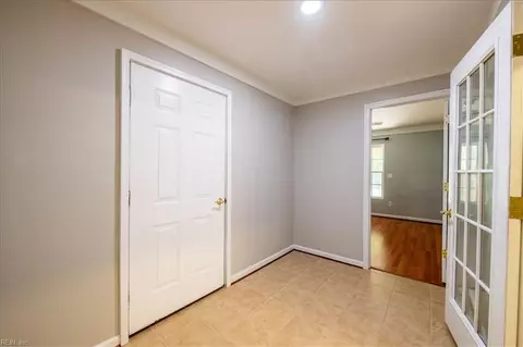 Entry Way - 1060 E River Rd, Fork Union, VA 23055 photo 1 of 2