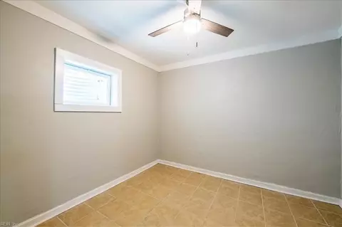Bedroom - 1060 E River Rd, Fork Union, VA 23055 photo 11 of 12