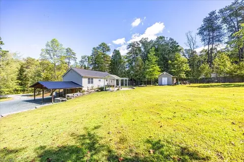 Exterior - 1060 E River Rd, Fork Union, VA 23055 photo 4 of 6