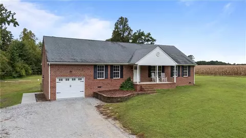 5950 Spivey Run Rd, Suffolk, VA 23438
