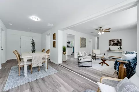 32 Betz Ln, Hampton, VA 23666
