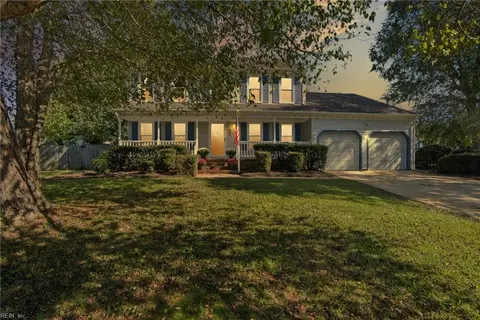 1064 Heatherwood Dr, Virginia Beach, VA 23455