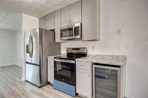 808 Joyce St, Norfolk, VA 23523 photo 8