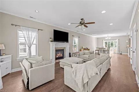 Living - 114 Pochin Pl, Hampton, VA 23661 photo 2 of 2